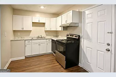 660 Jolly Avenue S, Clarkston, GA 30021 - Photo 11