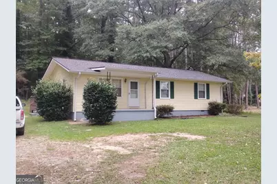710 E Lanier Avenue, Fayetteville, GA 30214 - Photo 1