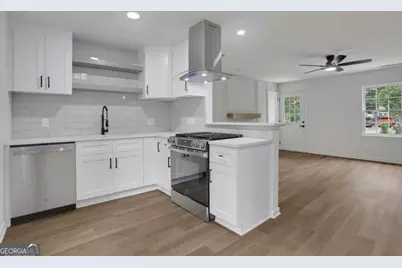 3981 Forrest Court, Atlanta, GA 30341 - Photo 15