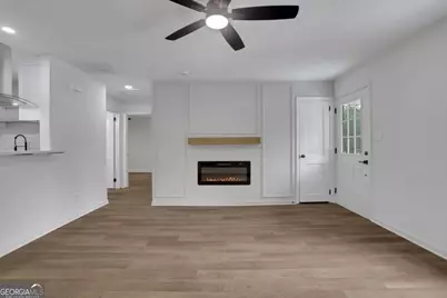 3981 Forrest Court, Atlanta, GA 30341 - Photo 9