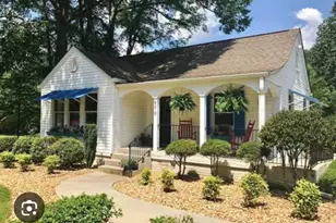 570 Lanier Ave E, Fayetteville, GA 30214 - Photo 1