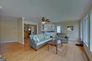 300 Knox Cir, Lavonia, GA 30553 - Photo 9