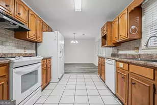 128 Upatoi Rd, Albany, GA 31707 - Photo 9