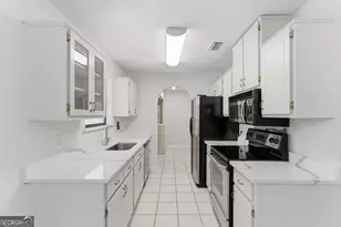 404 Westgate Cir, Saint Marys, GA 31558 - Photo 9