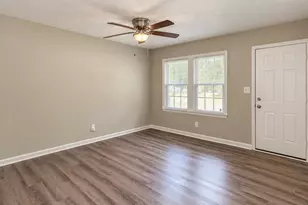 119 Sir Lancelot Dr, Lagrange, GA 30241 - Photo 3