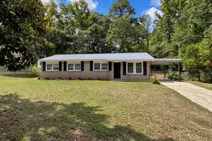 119 Sir Lancelot Dr, Lagrange, GA 30241 - Photo 1