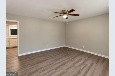 119 Sir Lancelot Drive, Lagrange, GA 30241 - Photo 5