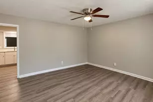 119 Sir Lancelot Dr, Lagrange, GA 30241 - Photo 5