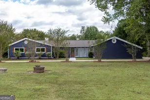 1591 Beville Dr, Griffin, GA 30224 - Photo 1