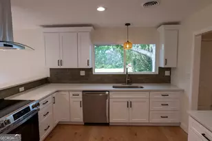 1591 Beville Dr, Griffin, GA 30224 - Photo 9