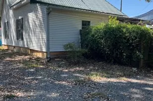283 S Broad St Ext, Commerce, GA 30529 - Photo 11