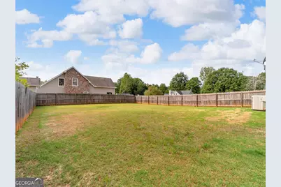 1377 Charleston Avenue, Commerce, GA 30529 - Photo 19