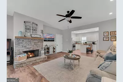 1377 Charleston Avenue, Commerce, GA 30529 - Photo 5