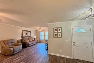 202 Owl Head Trail, Hazlehurst, GA 31539 - Photo 5