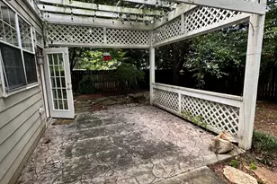 2340 Bretdale Rd, Duluth, GA 30096 - Photo 13