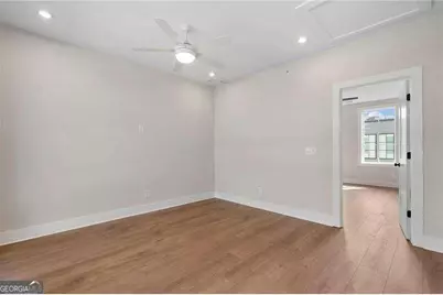 990 Bibbs Circle #34, Atlanta, GA 30318 - Photo 15