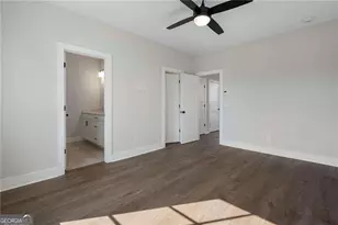 990 Bibbs Circle, Atlanta, GA 30318 - Photo 17