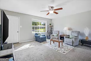 950 Meadowbrook Ln NW, Conyers, GA 30012 - Photo 5