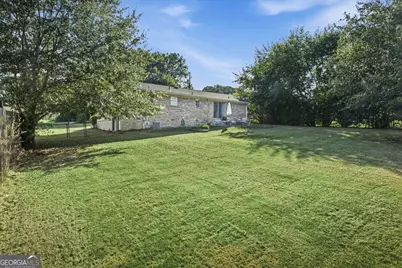 950 Meadowbrook Lane NW, Conyers, GA 30012 - Photo 23