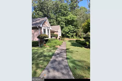 4695 Rutledge Drive, Snellville, GA 30039 - Photo 3