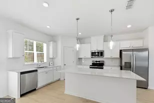 607 Rose Hill Ln, Lawrenceville, GA 30044 - Photo 27