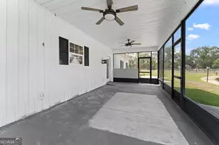 179 Village Cir, Cochran, GA 31014 - Photo 35