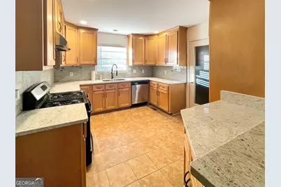 871 Laurelmont Drive, Atlanta, GA 30311 - Photo 3