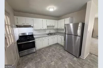 1340 Pineglen Drive, Riverdale, GA 30296 - Photo 7
