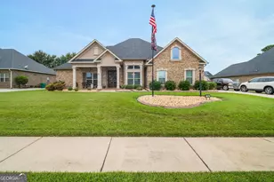 158 Abercorn Street, Warner Robins, GA 31088 - Photo 1