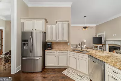 158 Abercorn Street, Warner Robins, GA 31088 - Photo 13