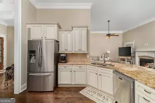 158 Abercorn Street, Warner Robins, GA 31088 - Photo 13