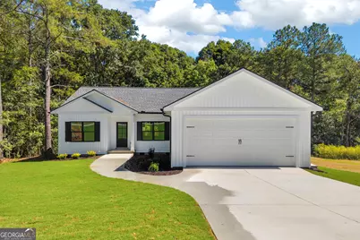 64 Harbor Heights Circle, Lavonia, GA 30553 - Photo 1