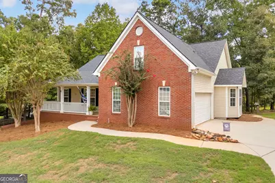 49 Thornhill Circle, Jefferson, GA 30549 - Photo 11