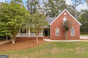 49 Thornhill Cir, Jefferson, GA 30549 - Photo 13