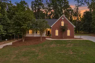 49 Thornhill Cir, Jefferson, GA 30549 - Photo 1