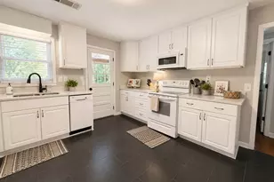 1021 Old Bishop Rd, Bishop, GA 30621 - Photo 3