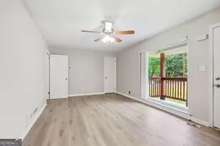 2434 Shamrock Dr, Decatur, GA 30032 - Photo 7