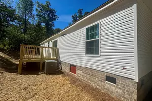 1064 Garner Rd, Cornelia, GA 30531 - Photo 5