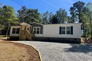 1064 Garner Rd, Cornelia, GA 30531 - Photo 1
