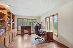 212 Aaron Young Rd, Newnan, GA 30263 - Photo 13