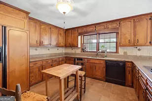212 Aaron Young Rd, Newnan, GA 30263 - Photo 17