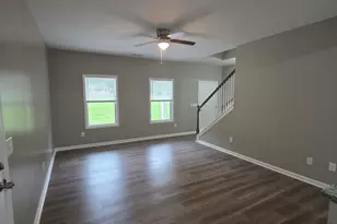 191 Laura Ln, Commerce, GA 30529 - Photo 3