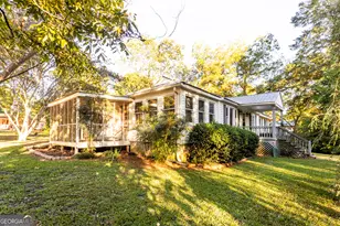 116 E Fulton St, Newborn, GA 30056 - Photo 3