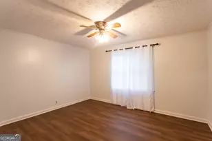 116 E Fulton St, Newborn, GA 30056 - Photo 31