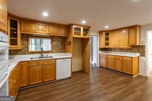 116 E Fulton St, Newborn, GA 30056 - Photo 23