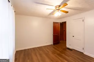 116 E Fulton St, Newborn, GA 30056 - Photo 33