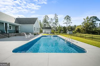 122 E Lake Drive, Statesboro, GA 30458 - Photo 11