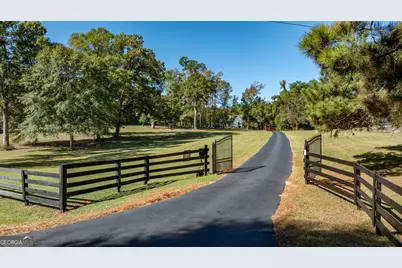 8995 Gullatt Road, Palmetto, GA 30268 - Photo 1