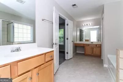 911 Queensbrooke Way, Mableton, GA 30126 - Photo 19