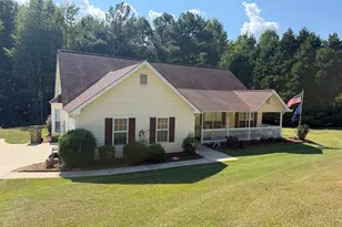 406 Arrowhatchee Dr, Winder, GA 30680 - Photo 1
